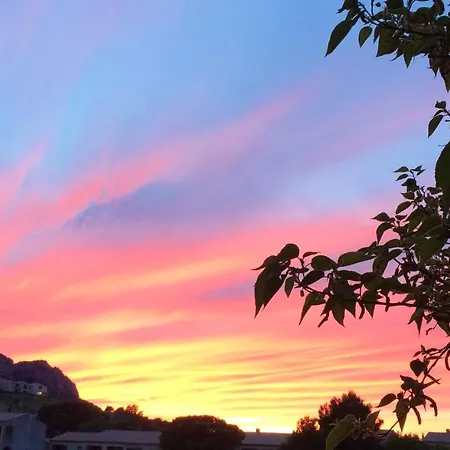 Maison Charmante - - Terrasse Et Vue 度假居 *